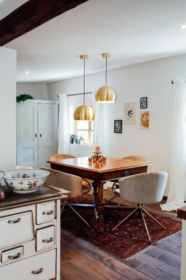 Apartment Aussee- Atelier Salzherrenhof- Kueche, Wlan, Netflix Bad Aussee Extérieur photo